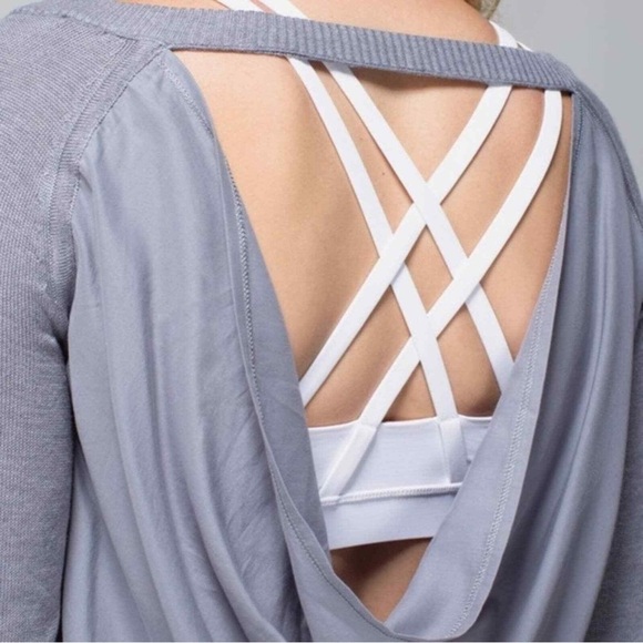 G23. Lululemon Unity Pullover Gray Sweater - Picture 2 of 3